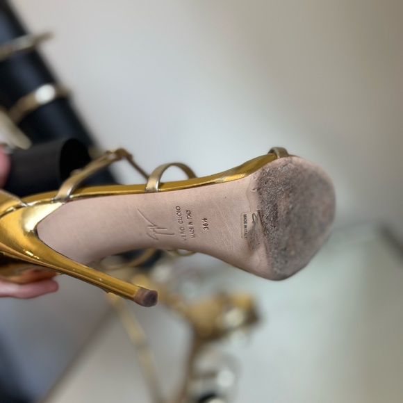 EUC Giuseppe Zanotti Super Harmony’ Gladiator Sandals in Gold 36.5 - Picture 16 of 16